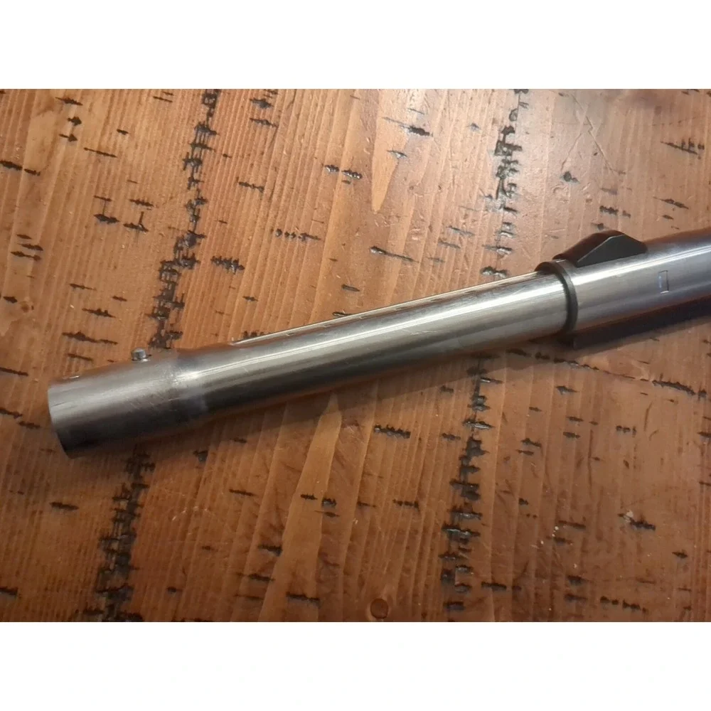 HYLA nst vacuum